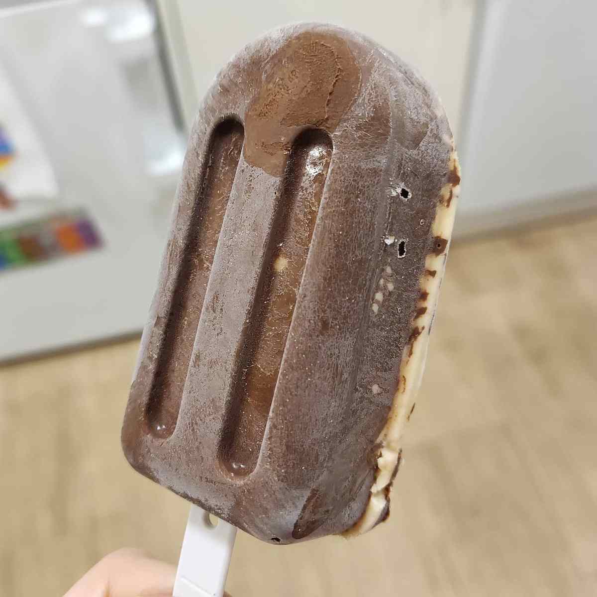 HELADO DE CHOCOLATE Y&nbsp;CACAHUETE